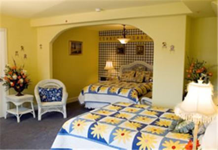 Swan River Inn Bigfork Habitación foto